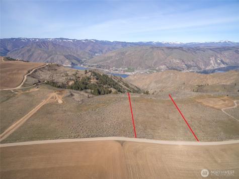 12 Road S NW Waterville WA 98858