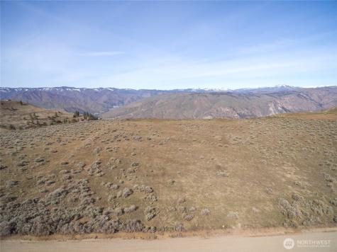 12 Road S NW Waterville WA 98858