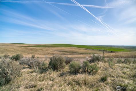 12 Road S NW Waterville WA 98858