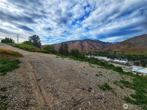 309 Kennedy Road Cashmere WA 98815