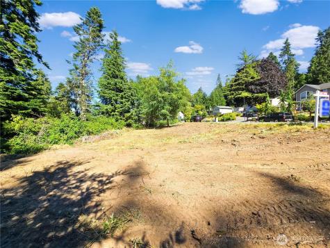 4985 Bakerview Road Oak Harbor WA 98277