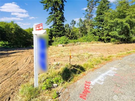 4985 Bakerview Road Oak Harbor WA 98277