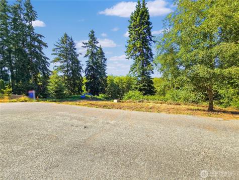 4985 Bakerview Road Oak Harbor WA 98277