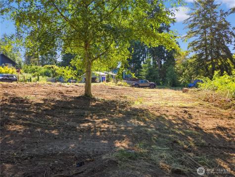 4985 Bakerview Road Oak Harbor WA 98277