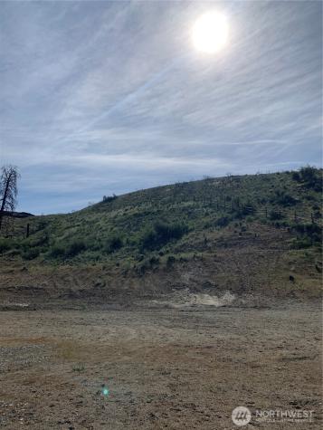 114 Crumbacher Road Tonasket WA 98855