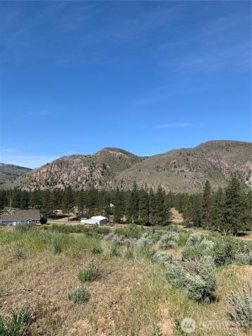 114 Crumbacher Road Tonasket WA 98855