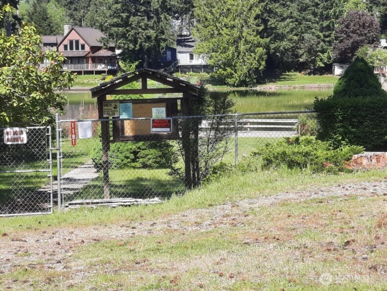 5011 E Rasor Road Belfair WA 98528