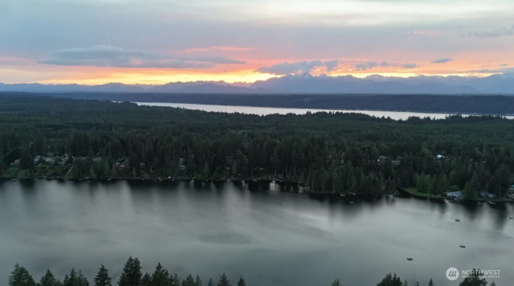 5011 E Rasor Road Belfair WA 98528