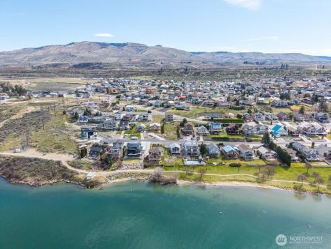 460 Lakefront Drive Orondo WA 98843