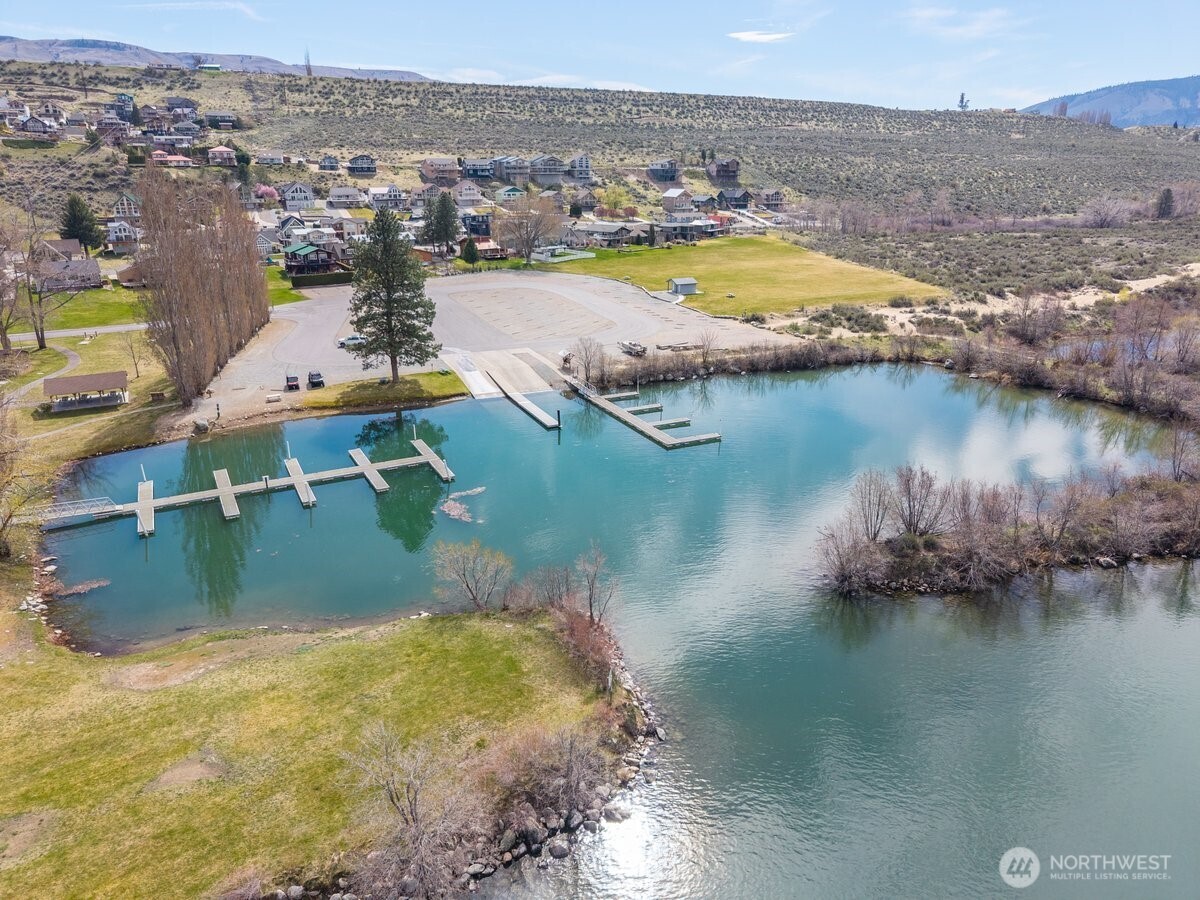460 Lakefront Drive Orondo WA 98843