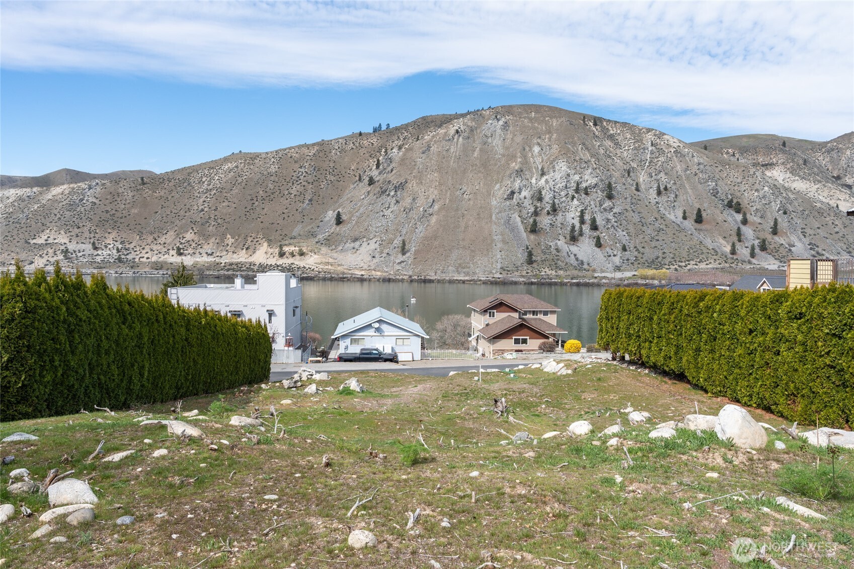 460 Lakefront Drive Orondo WA 98843