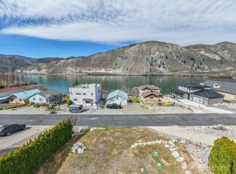 460 Lakefront Drive Orondo WA 98843