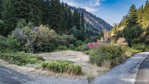 8979 Olalla Canyon Road Cashmere WA 98815