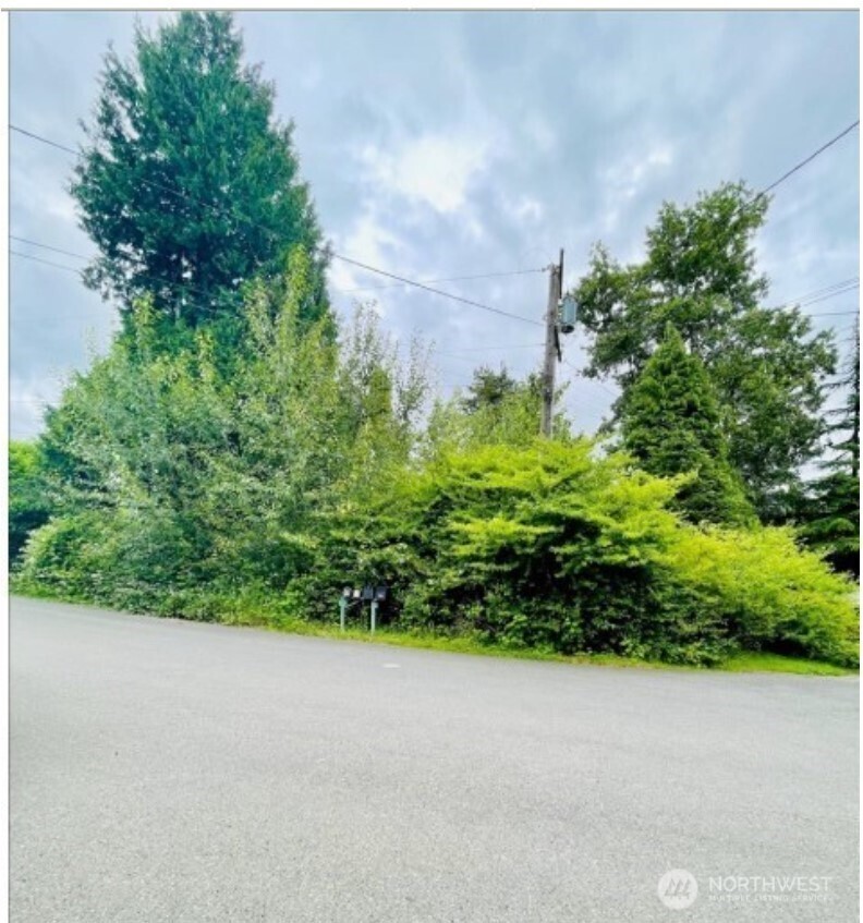 21031 33rd Place W Lynnwood WA 98036