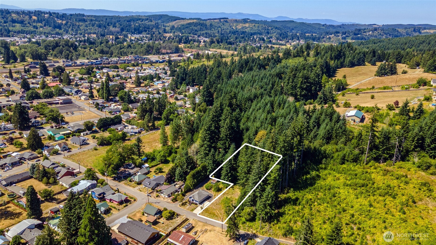 1301 Bayne Street Centralia WA 98531