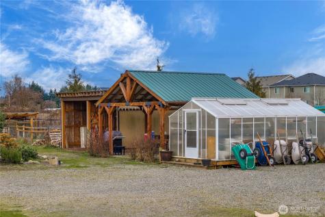6905 60th St E Puyallup WA 98371