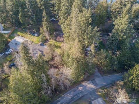 22025 Blue Water Drive SE Yelm WA 98597