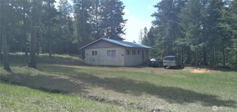 51 Trap Line Loop Road Oroville WA 98844