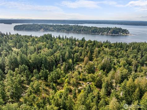 623 208th Avenue NW Lakebay WA 98349