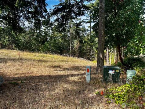 570 North Street Sequim WA 98382