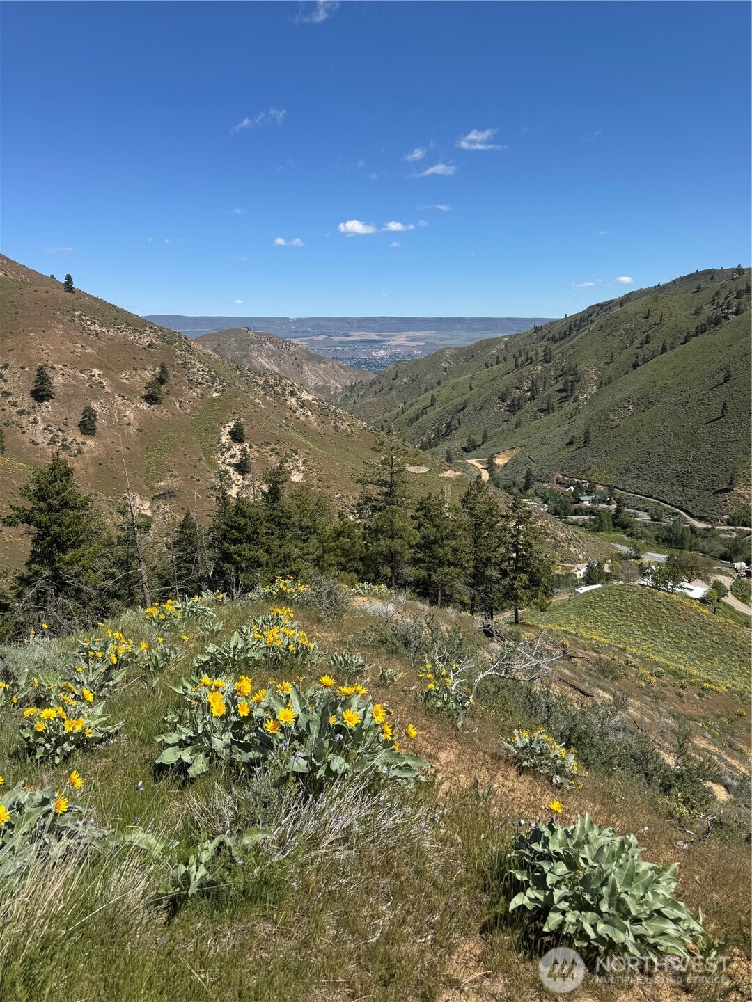 0 Uphill Lane Wenatchee WA 98801