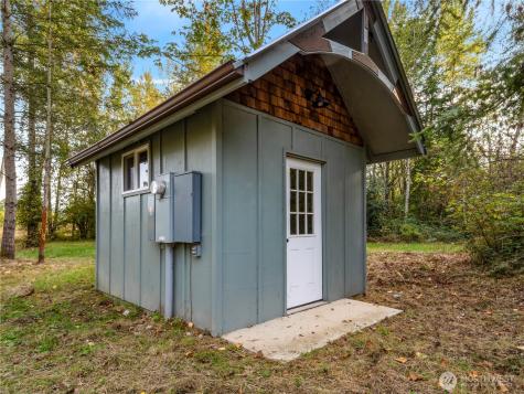 26202 110th Avenue E Graham WA 98338