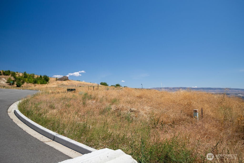 0 Lot 10 Ridgefield Way Wenatchee WA 98801