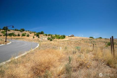 0 Lot 10 Ridgefield Way Wenatchee WA 98801