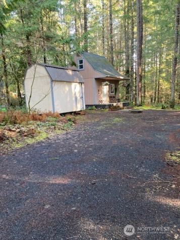 320 N Mount Jupiter Drive Hoodsport WA 98548