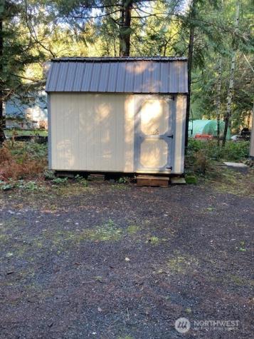 320 N Mount Jupiter Drive Hoodsport WA 98548