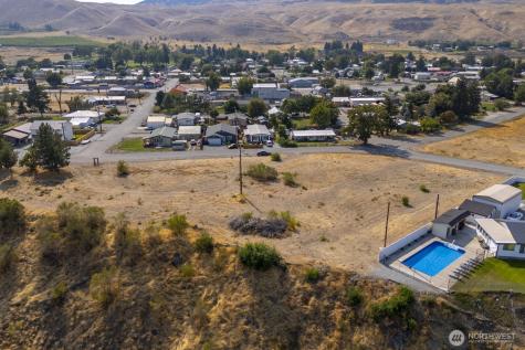 1921 Columbia Boulevard Bridgeport WA 98813