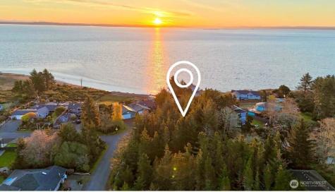 733 Peninsula Court Ocean Shores WA 98569