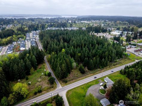 1073 SE Sedgwick Road Port Orchard WA 98366