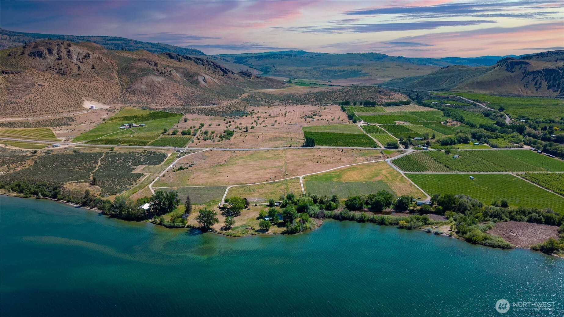 45 Thorndike Loop Road Oroville WA 98844