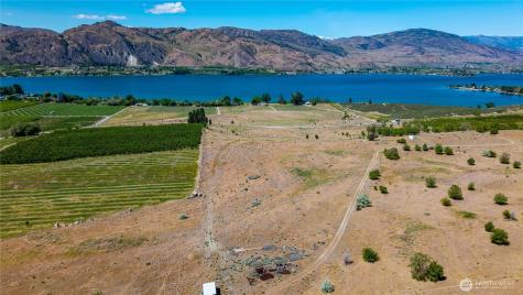 45 Thorndike Loop Road Oroville WA 98844