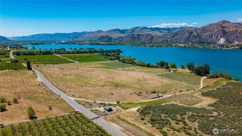 45 Thorndike Loop Road Oroville WA 98844
