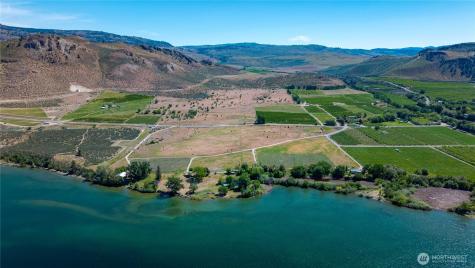 45 Thorndike Loop Road Oroville WA 98844