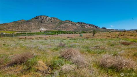 45 Thorndike Loop Road Oroville WA 98844