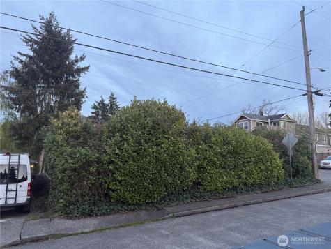3722 20th Avenue SW Seattle WA 98106