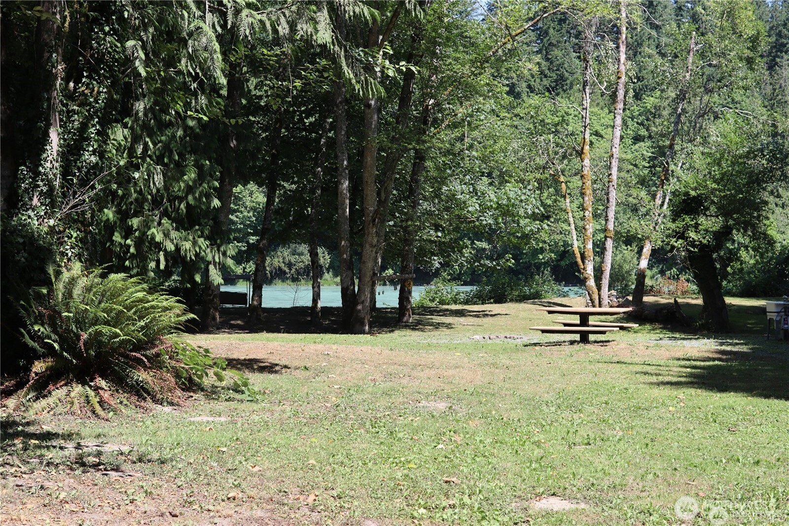 41707 North Shore Lane Concrete WA 98237