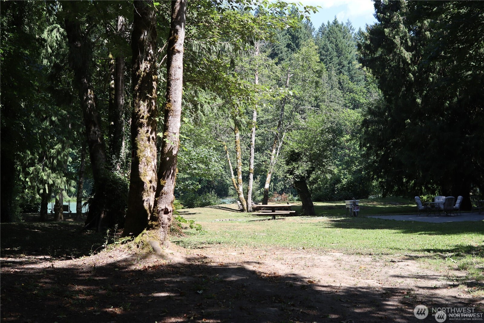 41707 North Shore Lane Concrete WA 98237