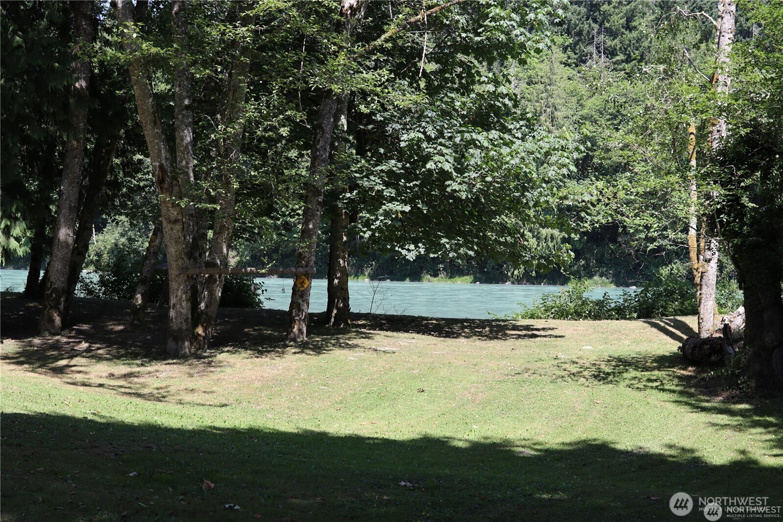 41707 North Shore Lane Concrete WA 98237