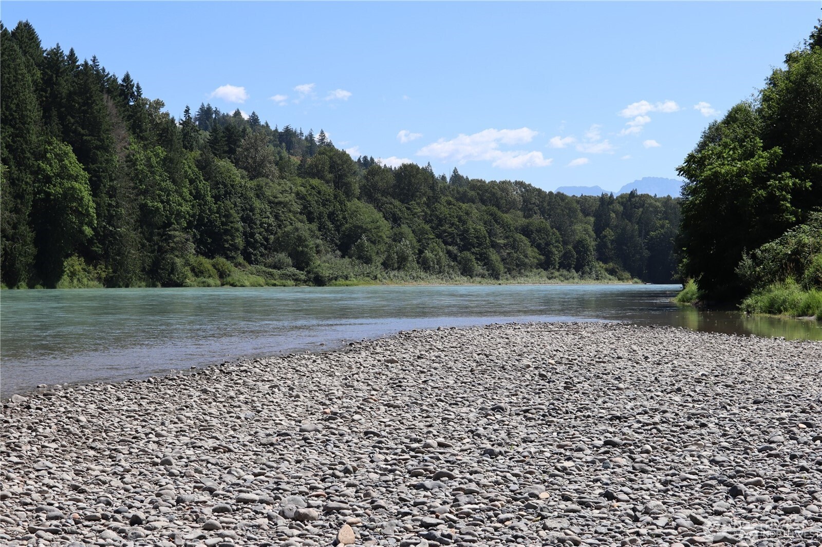 41707 North Shore Lane Concrete WA 98237