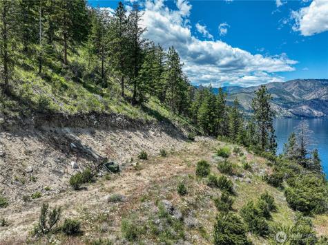 4620 South Lakeshore Road Chelan WA 98816