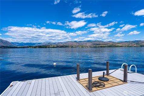 4620 South Lakeshore Road Chelan WA 98816