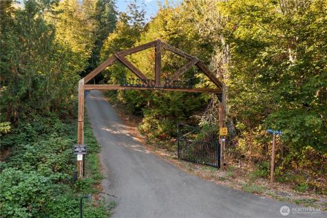 50 N Rustic Ridge Drive Lilliwaup WA 98555