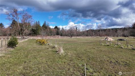 3723 324th Street NW Stanwood WA 98292