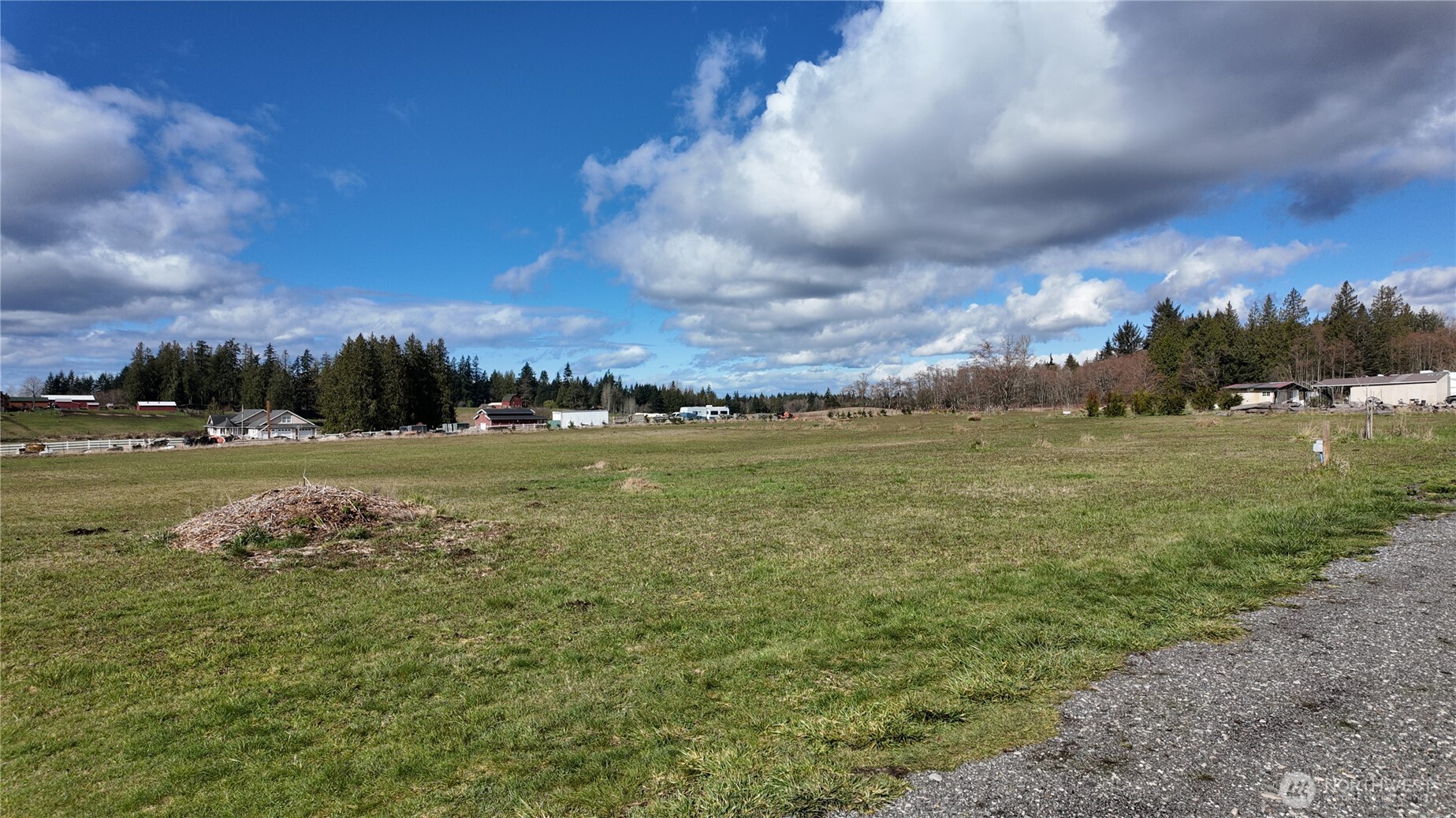 3723 324th Street NW Stanwood WA 98292