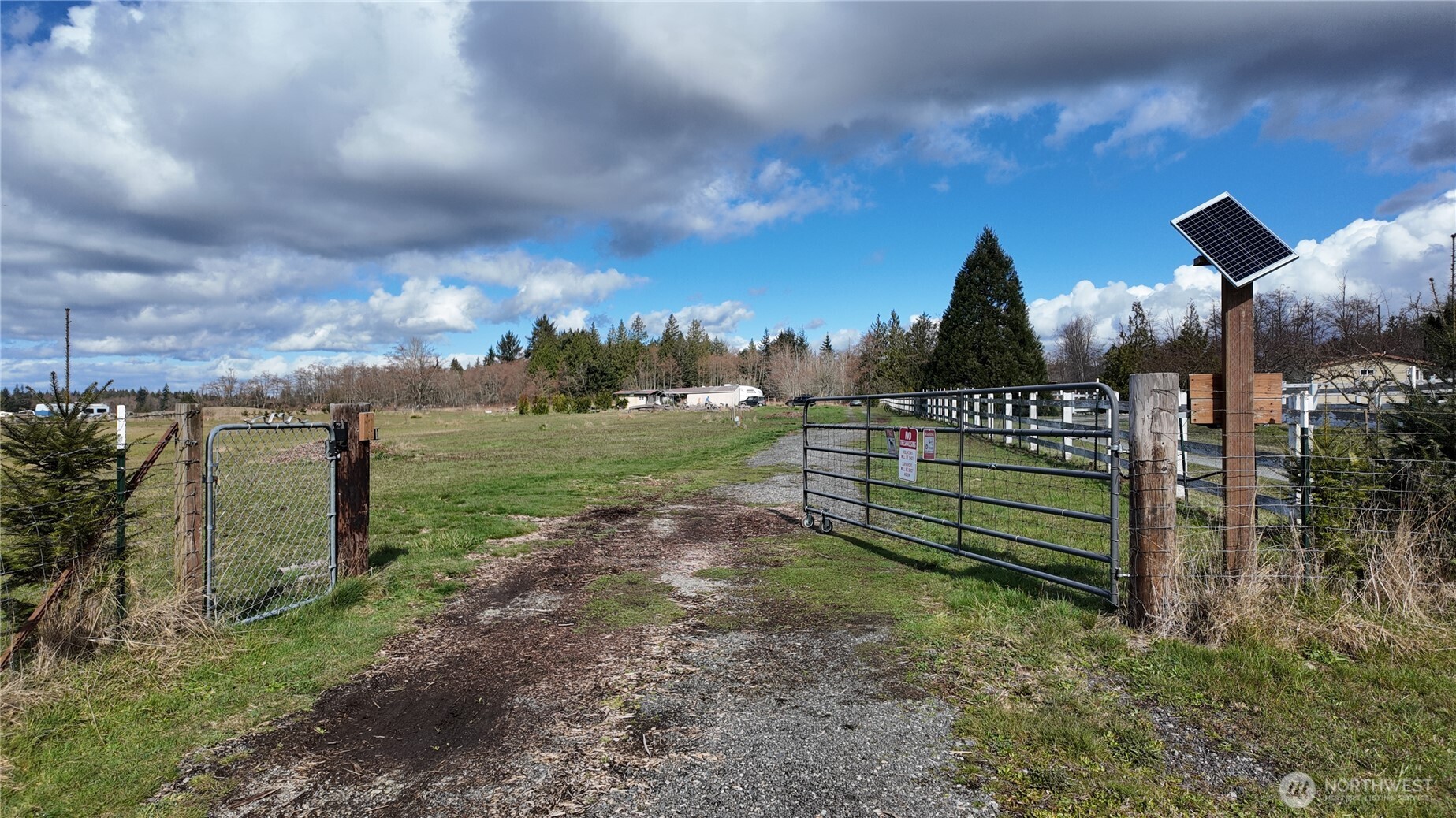 3723 324th Street NW Stanwood WA 98292