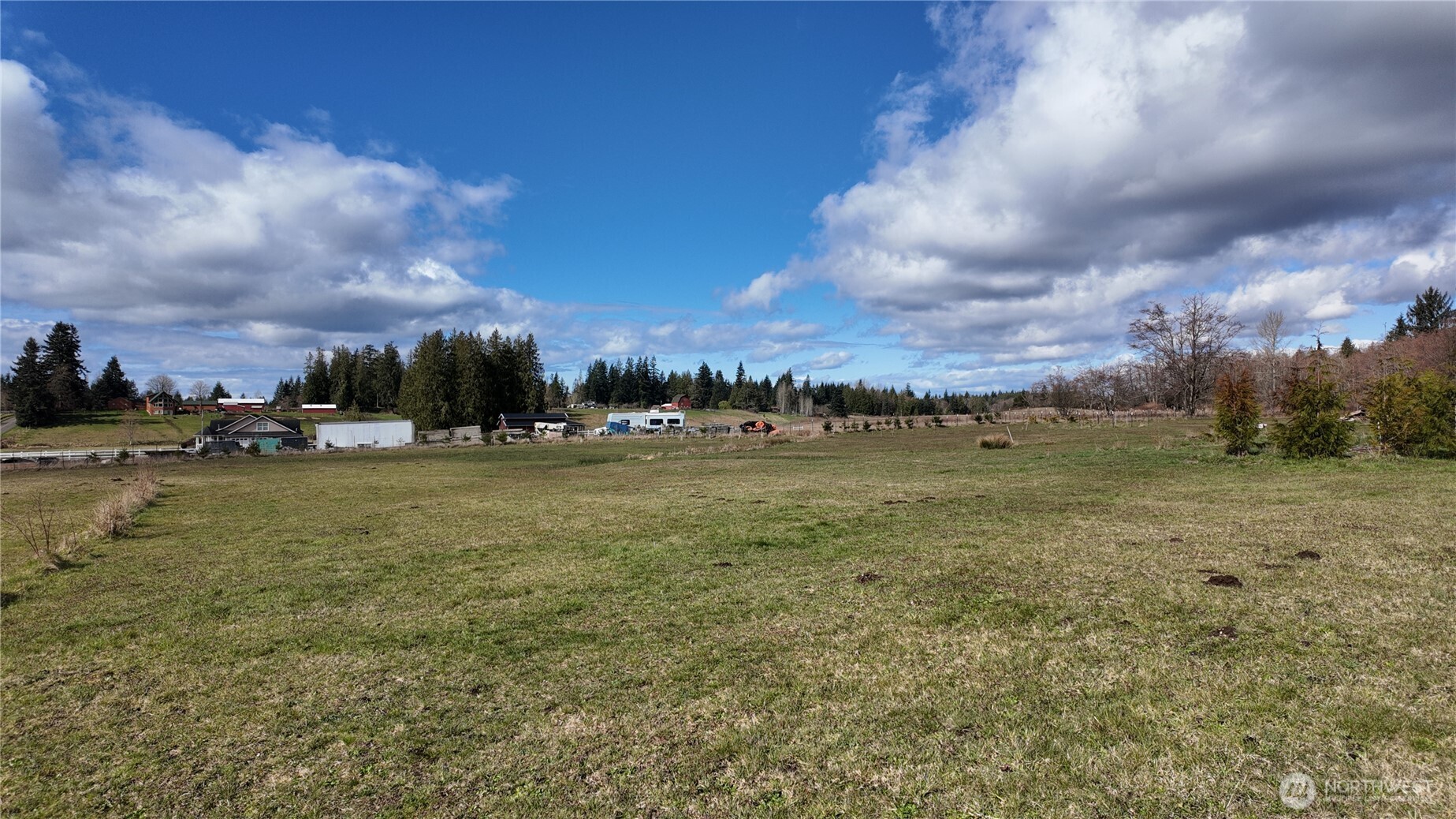 3723 324th Street NW Stanwood WA 98292
